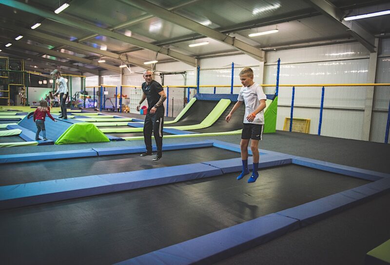 Zajęcia sportowe dla dzieci, trampoliny dla dzieci w Koninie